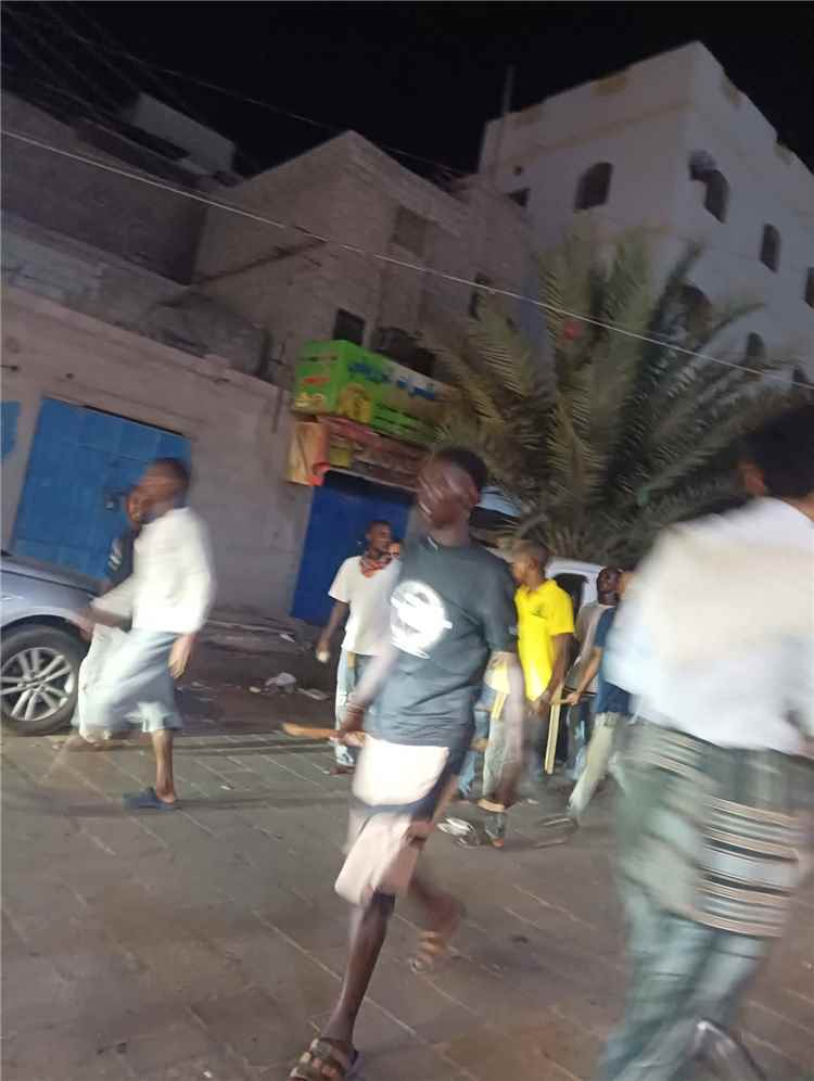 مصادمات عنيفة بين مهاجرين من الجنسية الاثيوبية والصومالية بالشيخ عثمان