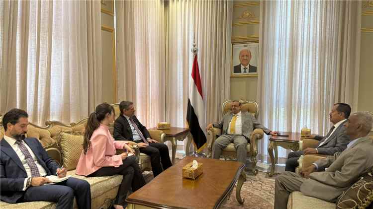رئيس مجلس النواب يلتقي السفير الامريكي بمناسبة انتهاء فترة عمله