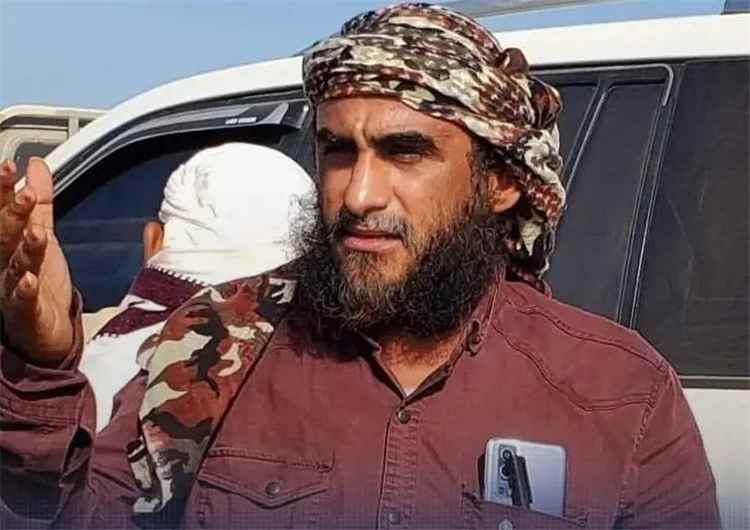العميد يحيى وحيش يستشهد بانفجار عبوة ناسفة.. واتهامات تشير إلى وقوف جماعة الحوثي وراء العملية
