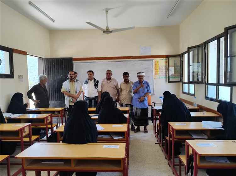 تدشين اختبارات الثانوية العامة بمديرية يافع رُصُد وسط استعدا