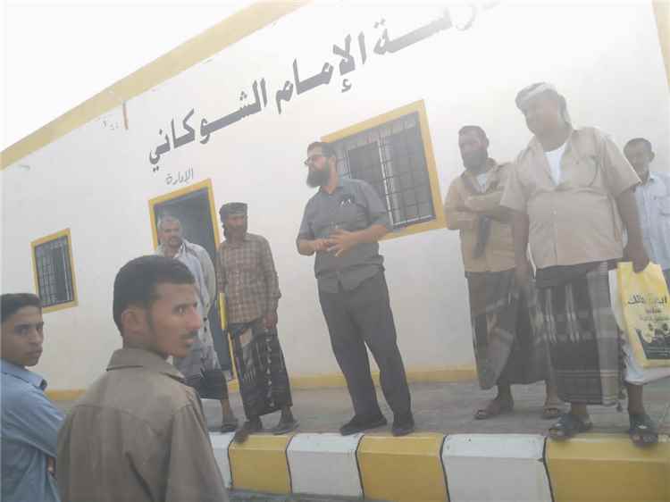 مدير التربية والتعليم بالمضاربة والعارة يفتتح اختبارات الثان