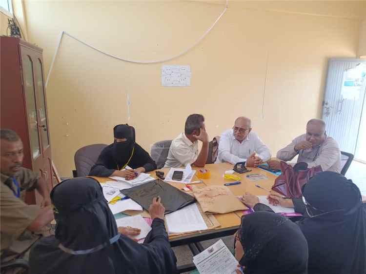 مدير عام تبن يشيد باهتمام محافظ لحج بالعملية التعل