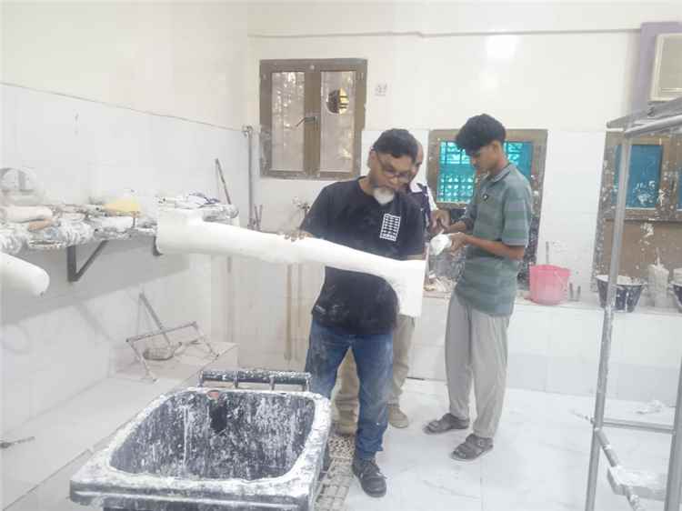 مدير الأطراف الصناعية بعدن يكشف عن قيام المركز بإجراء عملية 