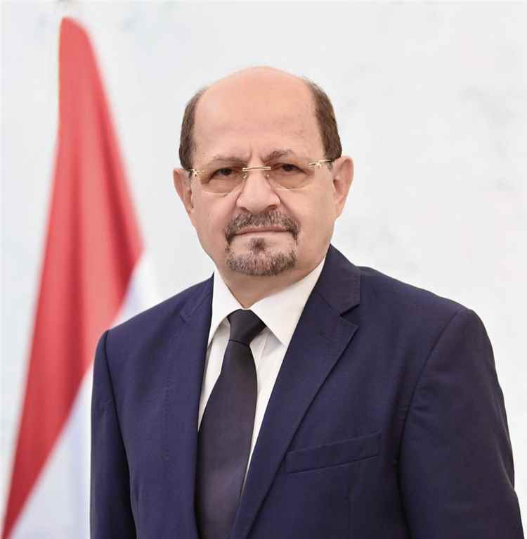 تصريحات لرئيس الوزراء: الحكومة تتحرك على مسارين لإ