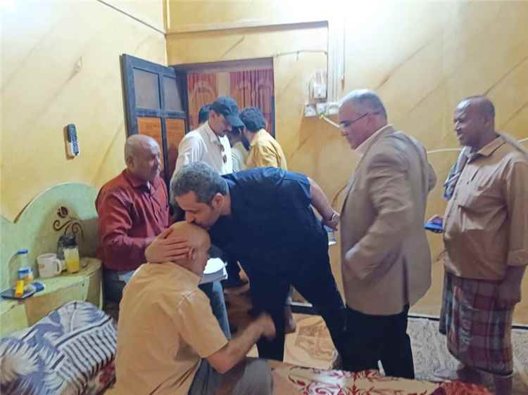 لحج تجسد قيم الوفاء: المحافظ الحالمي والوزير العبا
