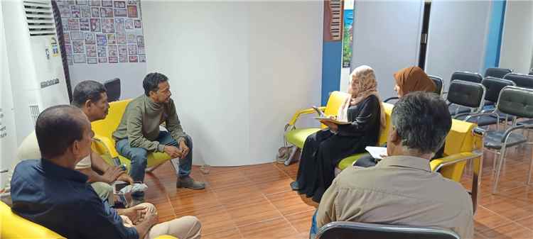 مكتب الثقافة بعدن يبحث مع مؤسسة جدارية سبل التعاون المشترك ل