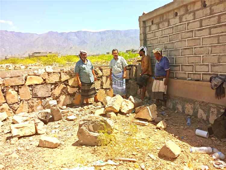 مدير عام مديرية لودر يتفقد سير العمل في الفرن الخي