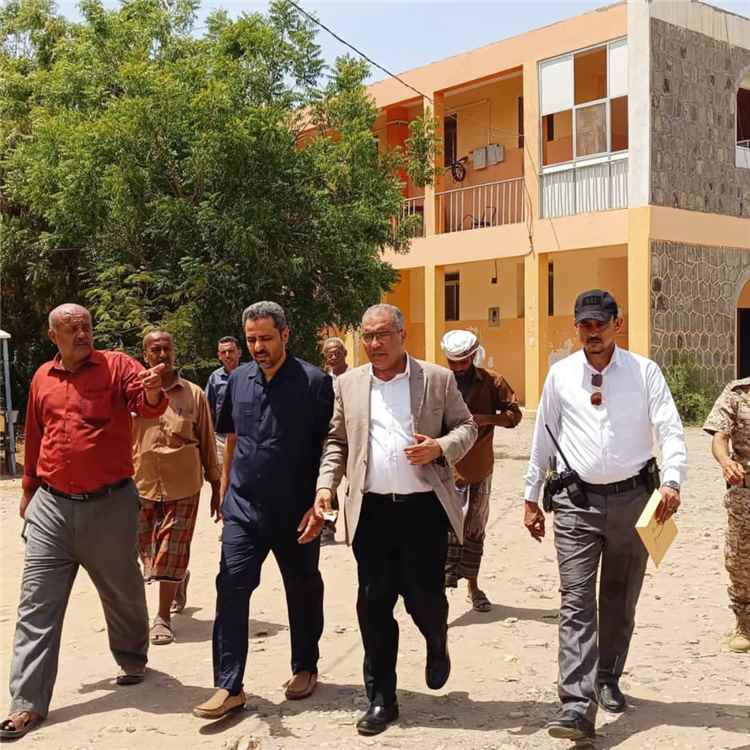 الحالمي يوجه بدعم عاجل لكلية صبر.. وقيادة جامعة لحج تثمن الخ