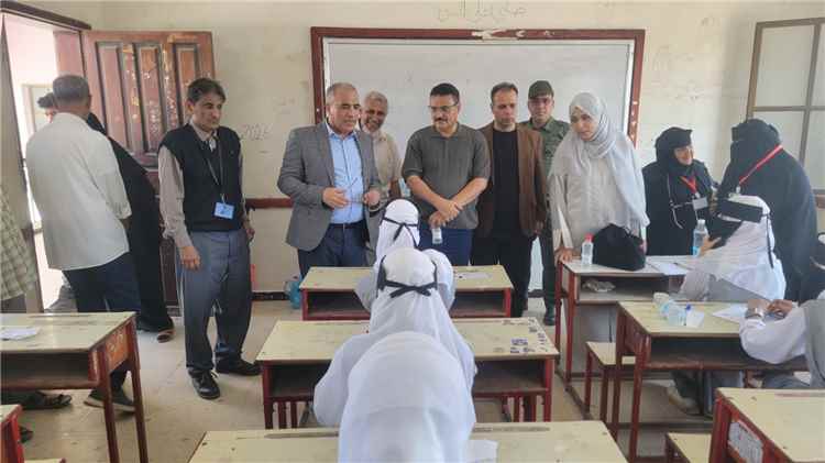 وزير التربية والتعليم يتفقد اختبارات الثانوية العامة في مدير