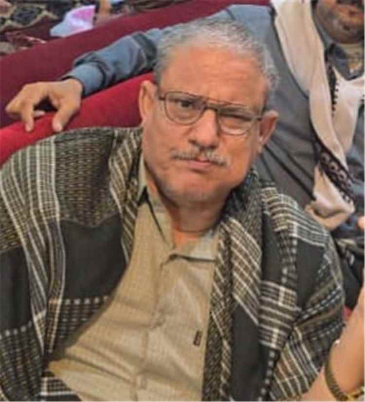 شخصيات سياسية وعسكرية وأمنية واجتماعية تعزي المستشار الشيخ عبدالقوي الردفاني بوفاة أخيه التربوي مطيع 