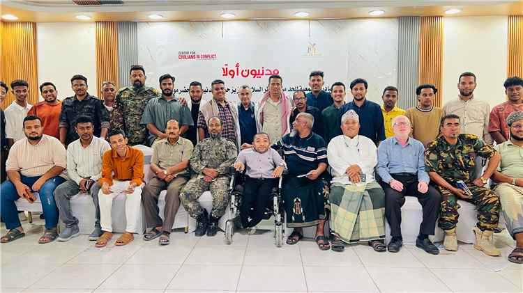 المدير العام لأمن ساحل حضرموت يدشن جلسة توعوية حول مخاطر حمل السلاح وتعزيز حماية المدنيين