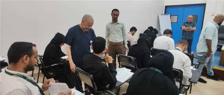 المجلس الطبي الأعلى ينظم امتحان التقييم و الكفاءة المهنية لـكوادر الطبية والصحية العاملة في مستشفى الأمير محمد بن سلمان بعدن 