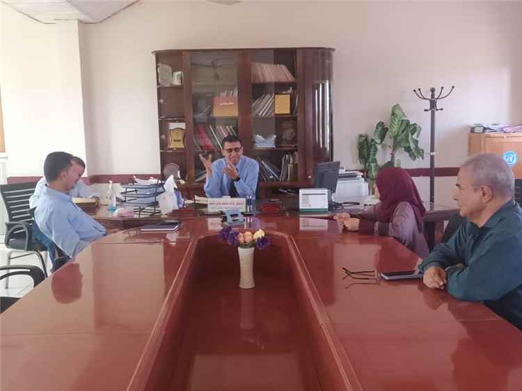 مدير عام صحة لحج يبحث مع مسؤولي الجودة بوزارة الصحة تطوير الأداء الصحي بمستشفى ابن خلدون