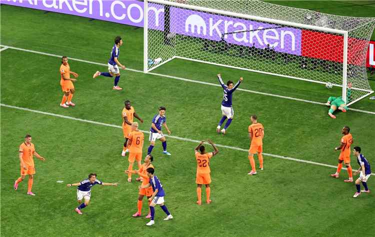 اليابان تنتزع تعادلا مثيرا من أنياب هولندا في كأس العالم 2026