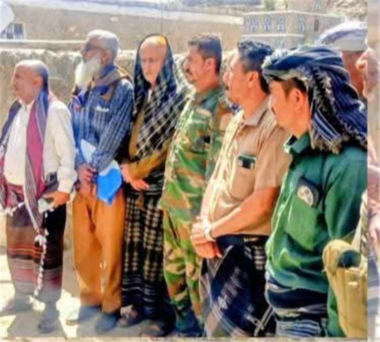 مدير عام الحصين صلاح الحريري ينجح في احتواء نزاع جنائي بصلح قبلي في عدينة بحرير ويعزز السلم الأهلي