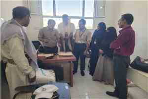 رئيس اللجنة الفرعية للاختبارات بمأرب يتفقد سير الاختبارات في مركزي التقنية والميثاق بمدينة مارب