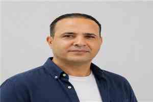 مصطفى غليس: الحـ.ـوثي يترقب الجنوب والخلافات الداخلية تفتح له الطريق
