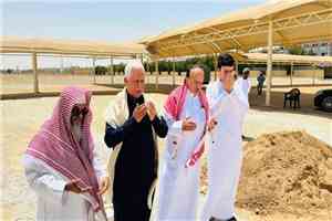 زيارة مؤثرة إلى مثوى هادي.. السفير طريق يستحضر إرث الرئيس الراحل