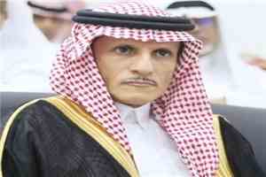 أحمد الفيفي يطرح تساؤلًا بشأن المسيئين للسعودية العاملين داخل أراضيها