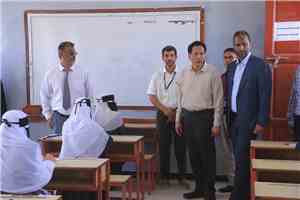 محافظ المهرة يدشن امتحانات الثانوية العامة للعام الدراسي 2025–2026