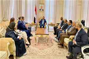 رئيس مجلس الشورى يستقبل السفير الأمريكي لدى اليمن بمناسبة انتهاء فترة عمله