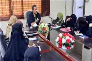 محافظ لحج يترأس اجتماعاً موسعاً للقيادات النسوية بالمحافظة