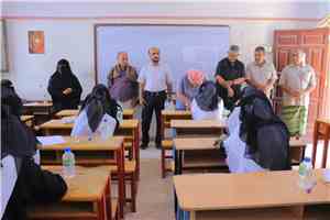 الأمين العام لمحلي القطن ومدير التربية يدشنان اختبارات انهاء شهادة الثانوية العامة بالمديرية