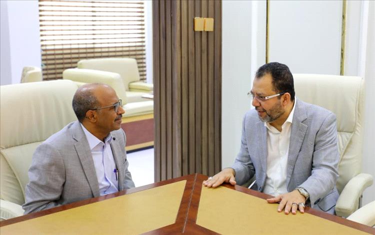 وزيرا الكهرباء والنفط يرفعان جاهزية تموين محطات التوليد استعدادا لذروة الصيف.