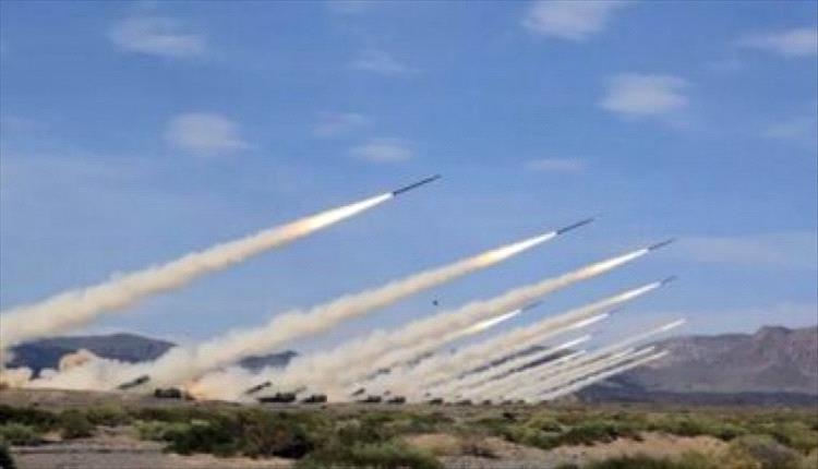 قصف من لبنان يفعّل صفارات الإنذار شمال إسرائيل.. والجيش يتوعّد بالرد