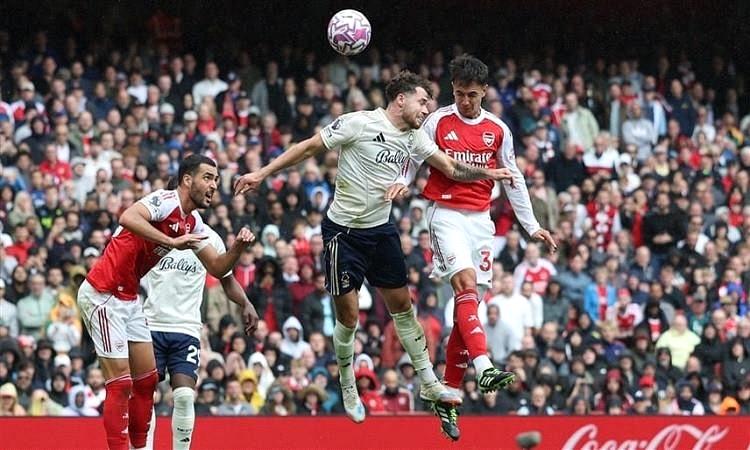 أرسنال يعزز صدارته للدوري الإنجليزي بفوزه على تشيلسي بهدفين