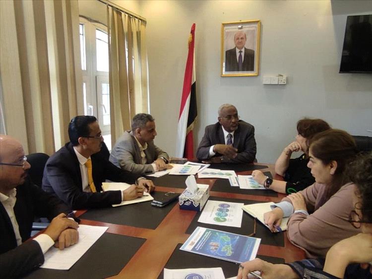 وزير الإدارة المحلية يبحث مع البرنامج الإنمائي دعم مسار اللامركزية وتمكين السلطات المحلية 