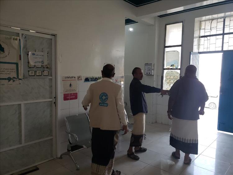 مدير عام مديرية حبيل جبر يطلع على العمل النهائي لإعادة تأهيل مركز الأمومة والطفولة بمستشفى حبيل جبر الريفي