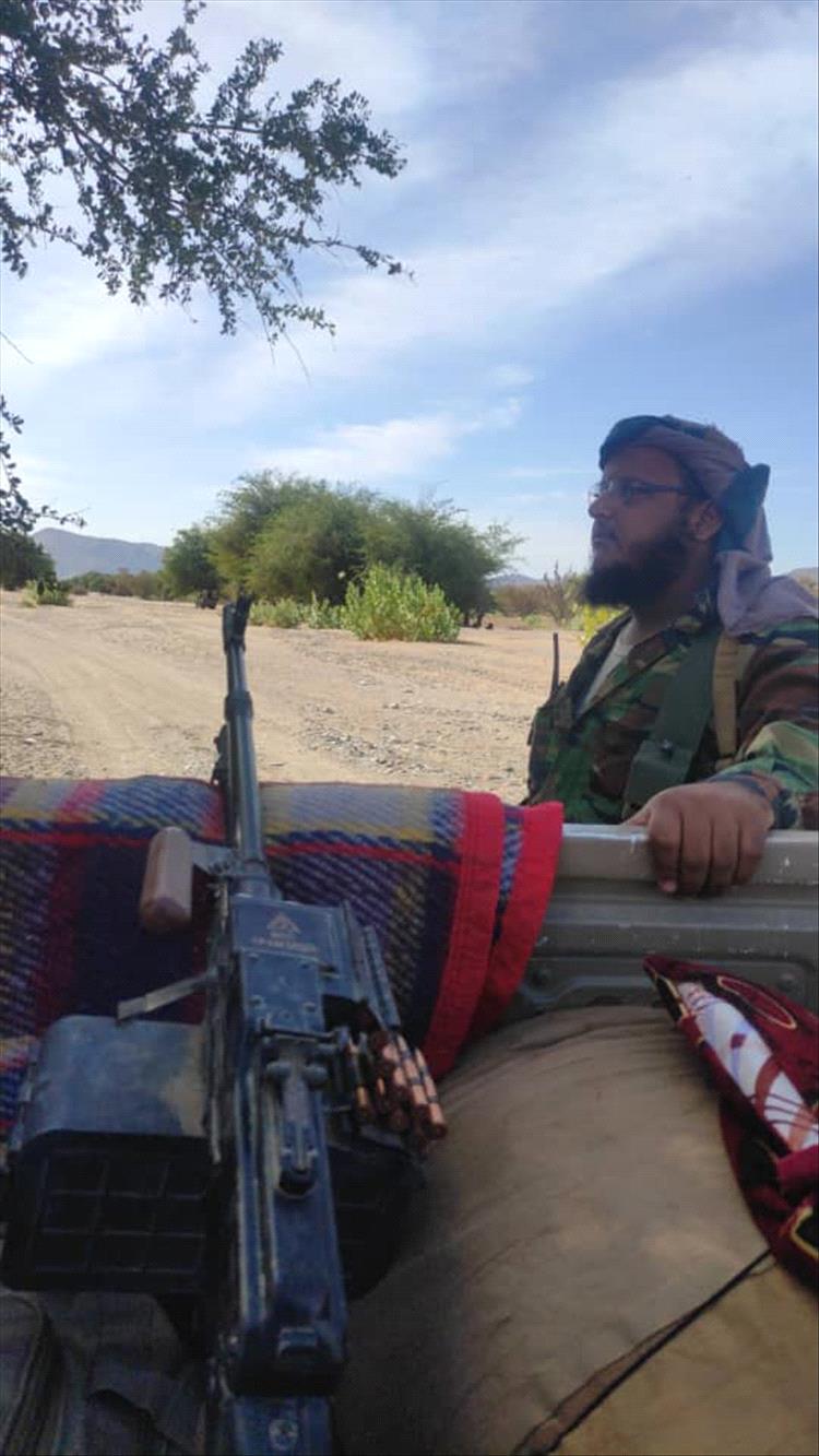 قائد اللواء الرابع مشاة بشبوة يدعو ضباط وجنود اللواء للحضور في العلم 