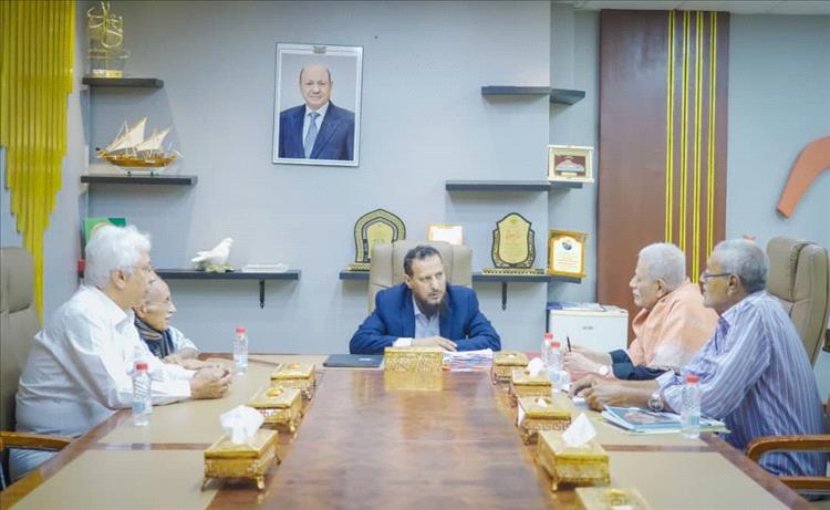 محافظ العاصمة عدن يبحث مع نقابة المهندسين سُبل تعزيز التعاون المشترك وتنسيق الجهود