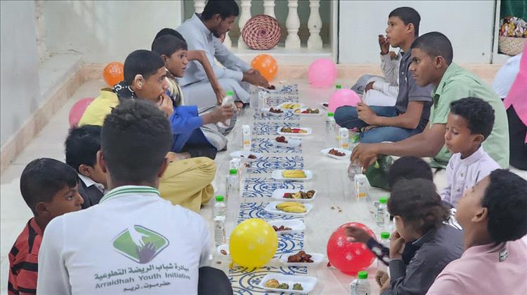 مبادرة شباب الريضة تقيم إفطاراً وبرنامجاً ترفيهياً لذوي الاحتياجات الخاصة بمنطقة الريضة محافظة حضرموت