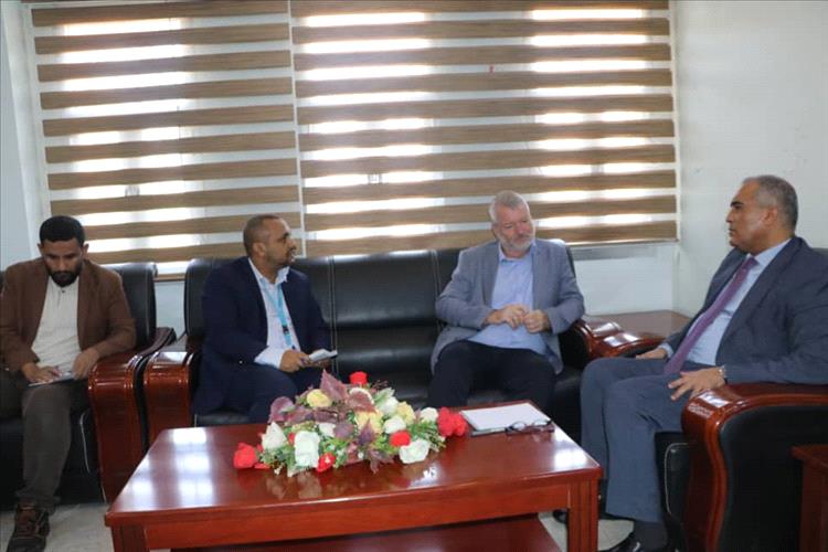 وزير التربية والتعليم العبادي يبحث مع اليونيسيف آليات التعاون المشترك