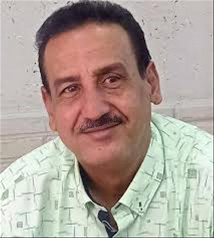 صحافي يدعو القيادة السياسية لإعادة نشاط المؤسسة الاقتصادية إلى مقرها الرئيسي في عدن واخلائه من الخارجين عن القانون