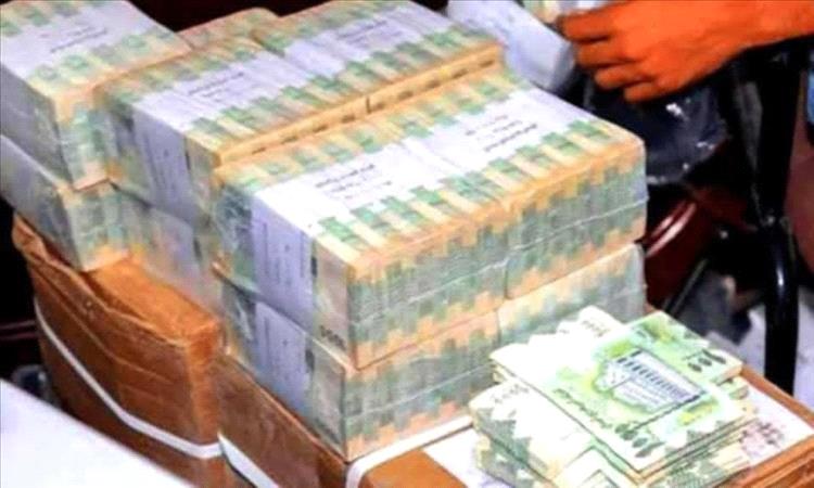 مقراط يزف بشرى للعسكريين بتدشين بنك القطيبي صرف راتبي نوفمبر وديسمبر 