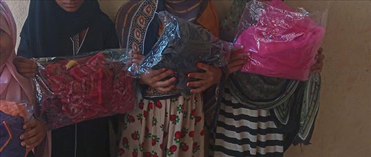جمعية زهور حواء توزع كسوة العيد لـ60 طفلًا وطفلة