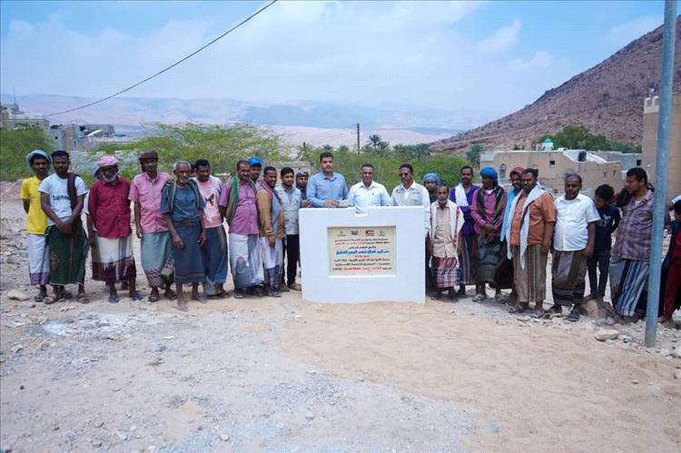 مكتب التواصل للتنمية الانسانية بحضرموت تضع حجر الأساس لمشروع حفر بئر ارتوازي بمنطقة شهورة بارياف المكلا محافظة حضرموت