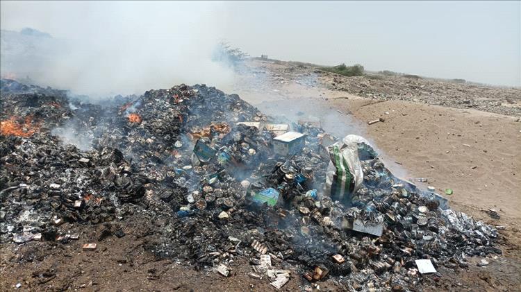 صحة البيئة بالمنصورة يتلف 4 طن من الأغذية الفاسدة