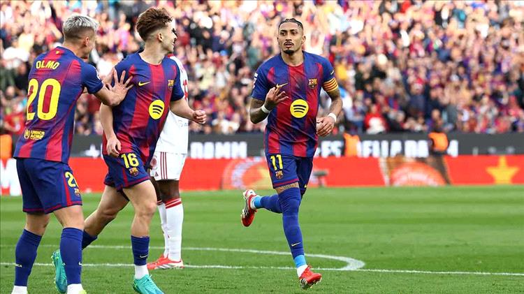 برشلونة يكتسح إشبيلية بخماسية ويعزز صدارته للدوري الإسباني