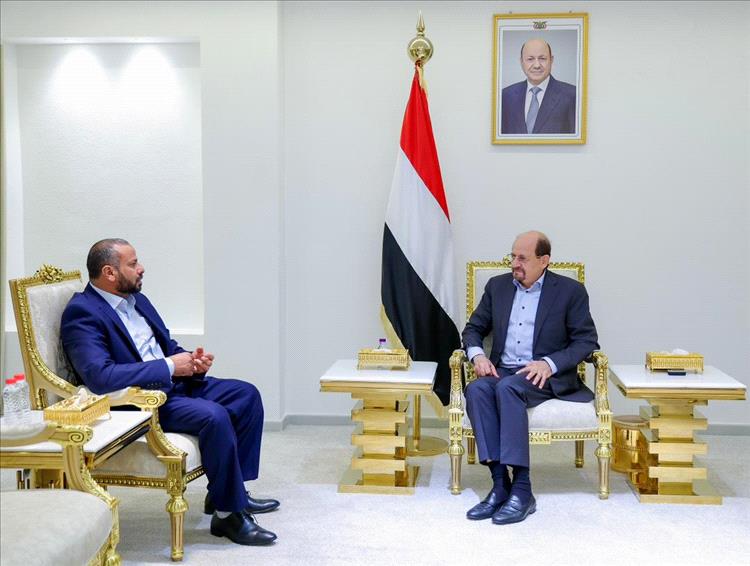 رئيس الوزراء يؤكد دعم الحكومة لمحافظة الضالع وتعزيز دور السلطة المحلية في الاستقرار والتنمية