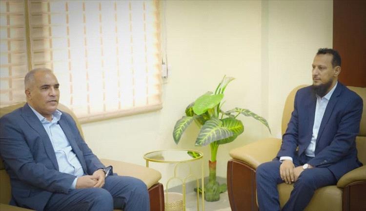 اجتماع يناقش تعزيز التعاون لدعم العملية التعليمية في عدن