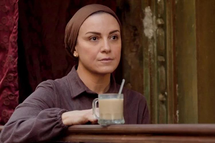 "حكاية نرجس".. دراما صادمة مستوحاة من الواقع تكشف الوجه القاسي للمجتمع وتحوّل الضحية إلى جانية