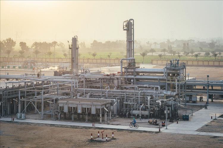 تعامل رسمي مع حادث أمني في أبوظبي بعد استهداف منشآت غاز دون تسجيل إصابات