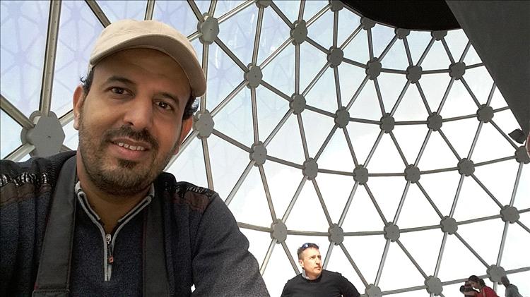 المخرج ياسر الظاهري: صانع الدهشة الدرامية