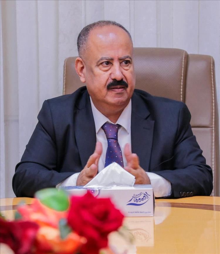 وزير النقل يشكر السعودية لمعالجة اوضاع اليمنيين من حاملي التاشيرات المنتهية