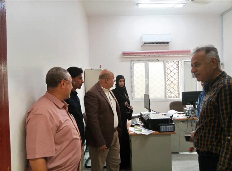 الجعملاني والجاوي يتفقدان الانضباط الوظيفي في المعلا