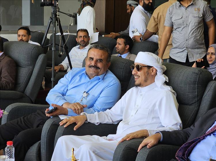 ندى الفشاشي: “المنصورة” تحط في عدن.. بداية حلم طيران جديد يلامس معاناة المسافرين